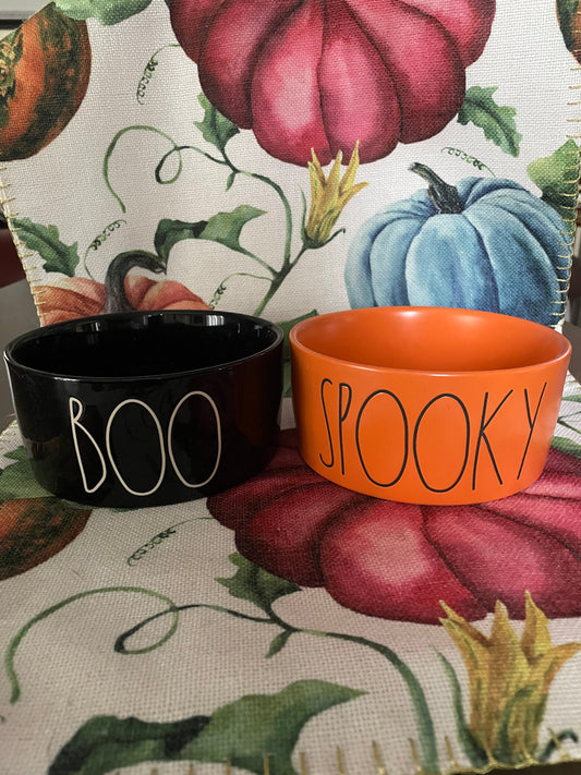 Rae Dunn medium pet bowls