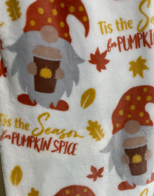 34 Artisan white Tis the Season for Pumpkin Spice throw