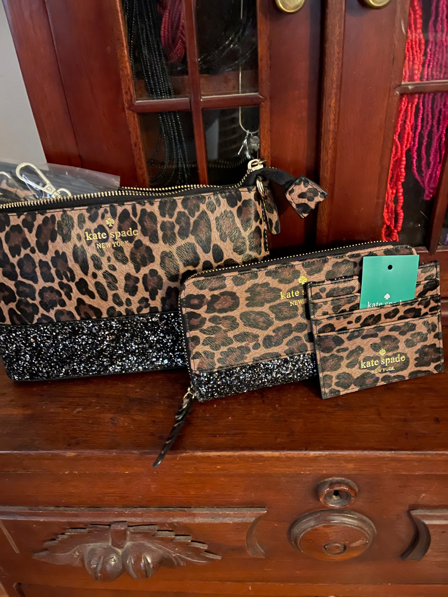 Kate Spade Taylor Leopard Crossbody Tote in Animal Print Nylon Brown  ref.613249 - Joli Closet