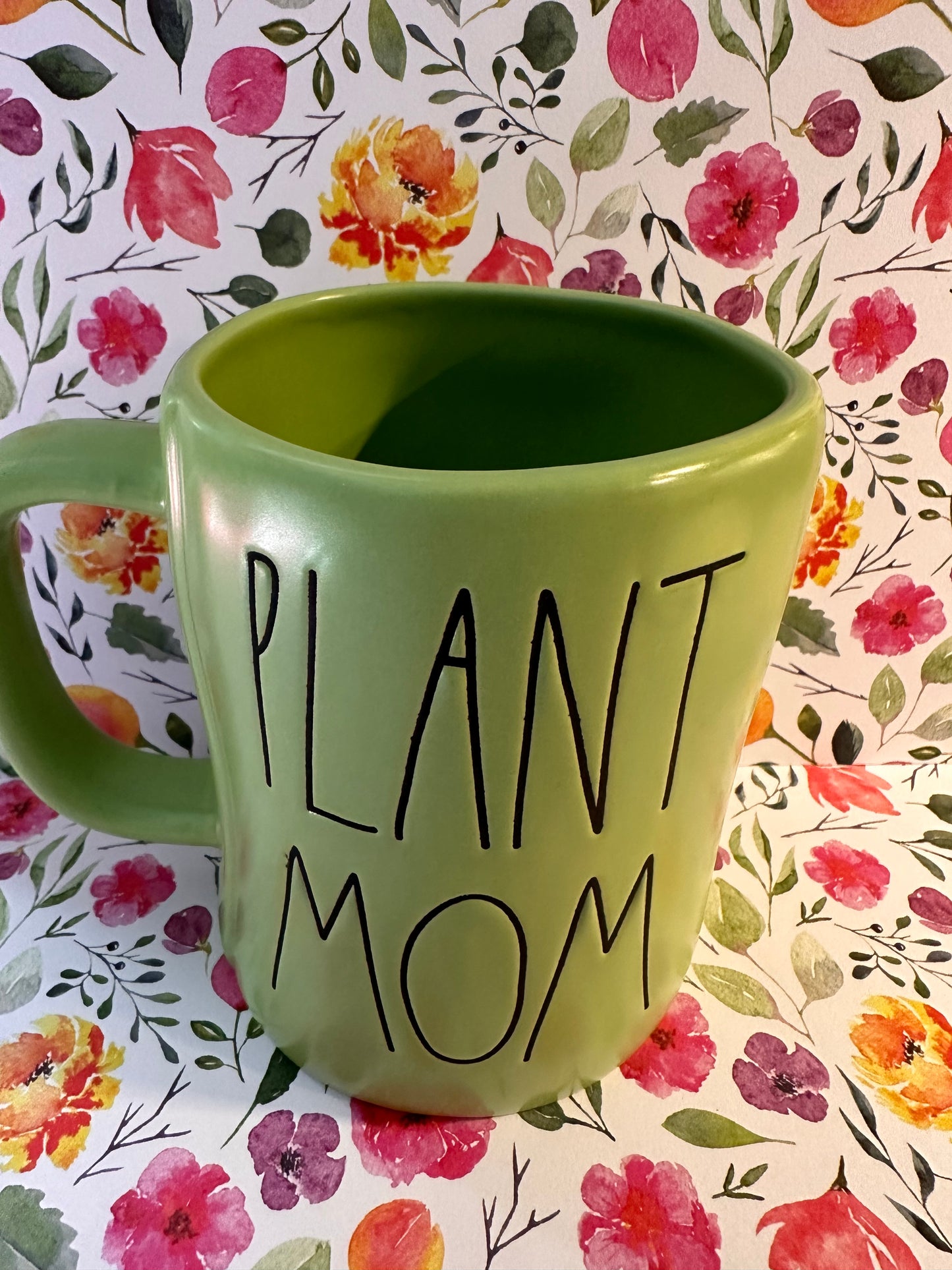 Green plant mom/ stay at home
